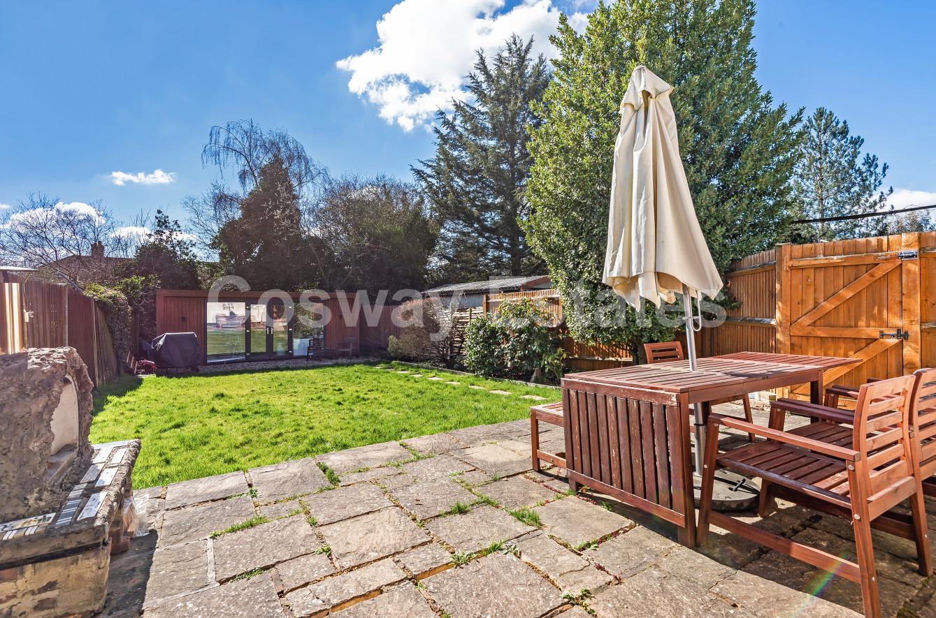 Hale Drive, Mill Hill